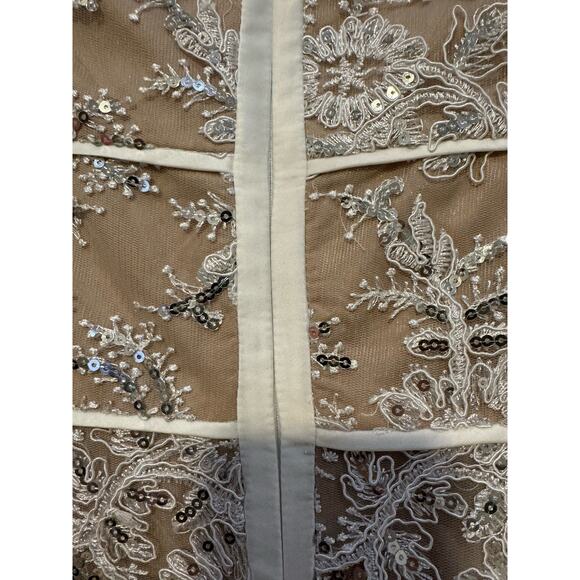 NWT SHANI $432 White Lace Silver Sequin Overlay Cocktail Dress Size 6 - Picture 7 of 8